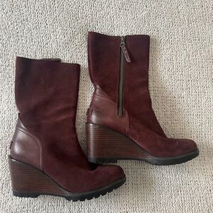 Sorel Maroon Wedge Boots